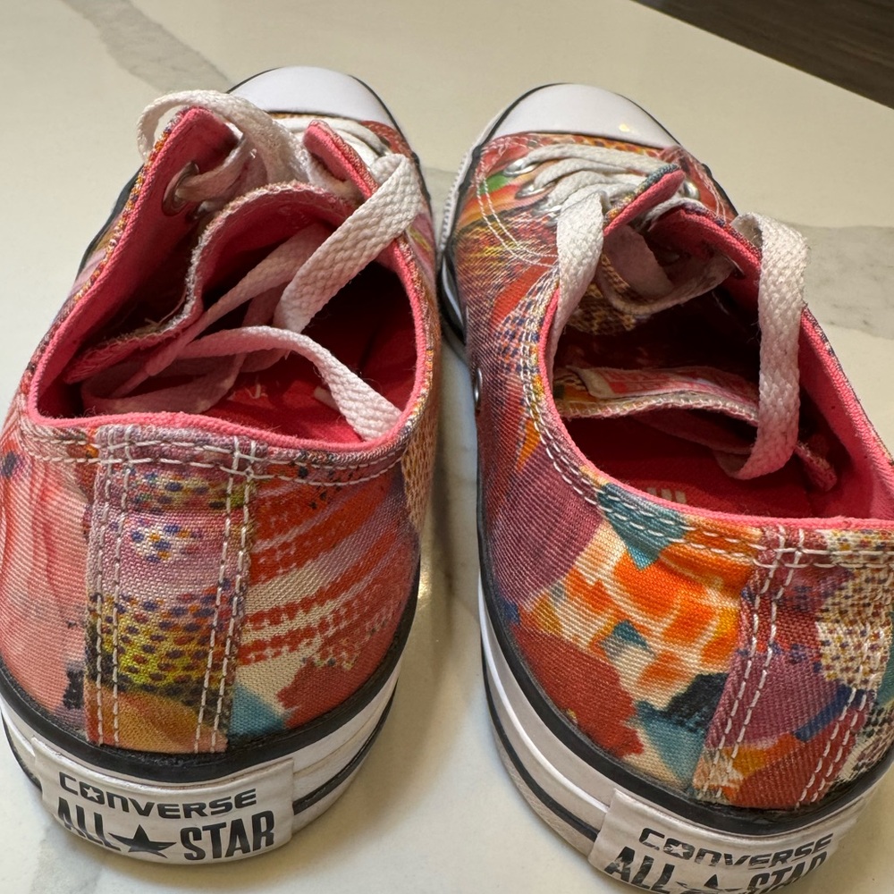 Converse Chuck Taylor “Digital Ox” Wmn’s Size 8 All-Star Floral Low-Top Sneakers - Picture 6 of 13
